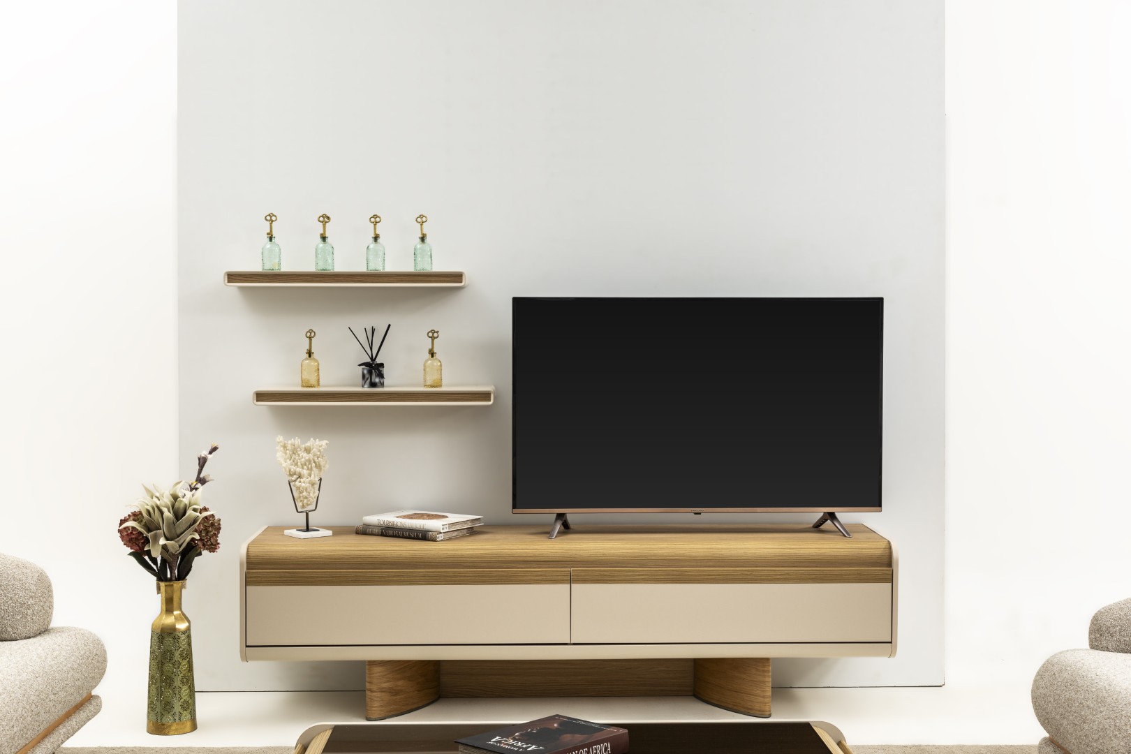 Aura Tv Ünitesi 4