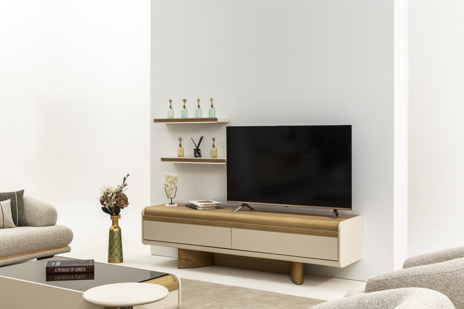 Aura Tv Ünitesi 2