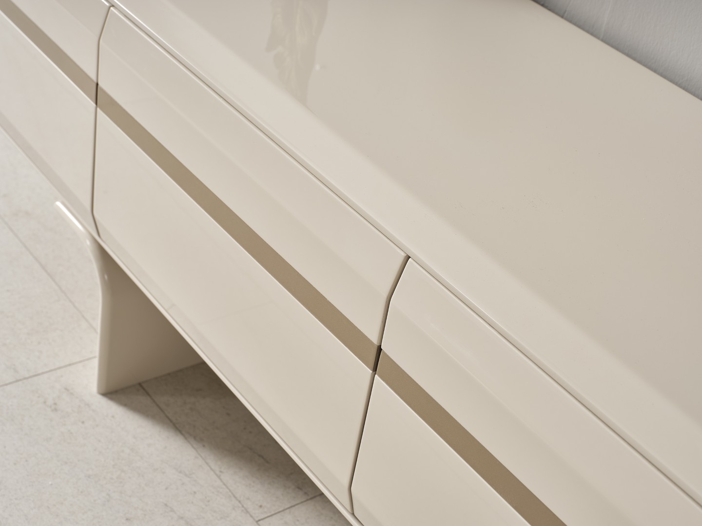 Piano Tv Ünitesi 5