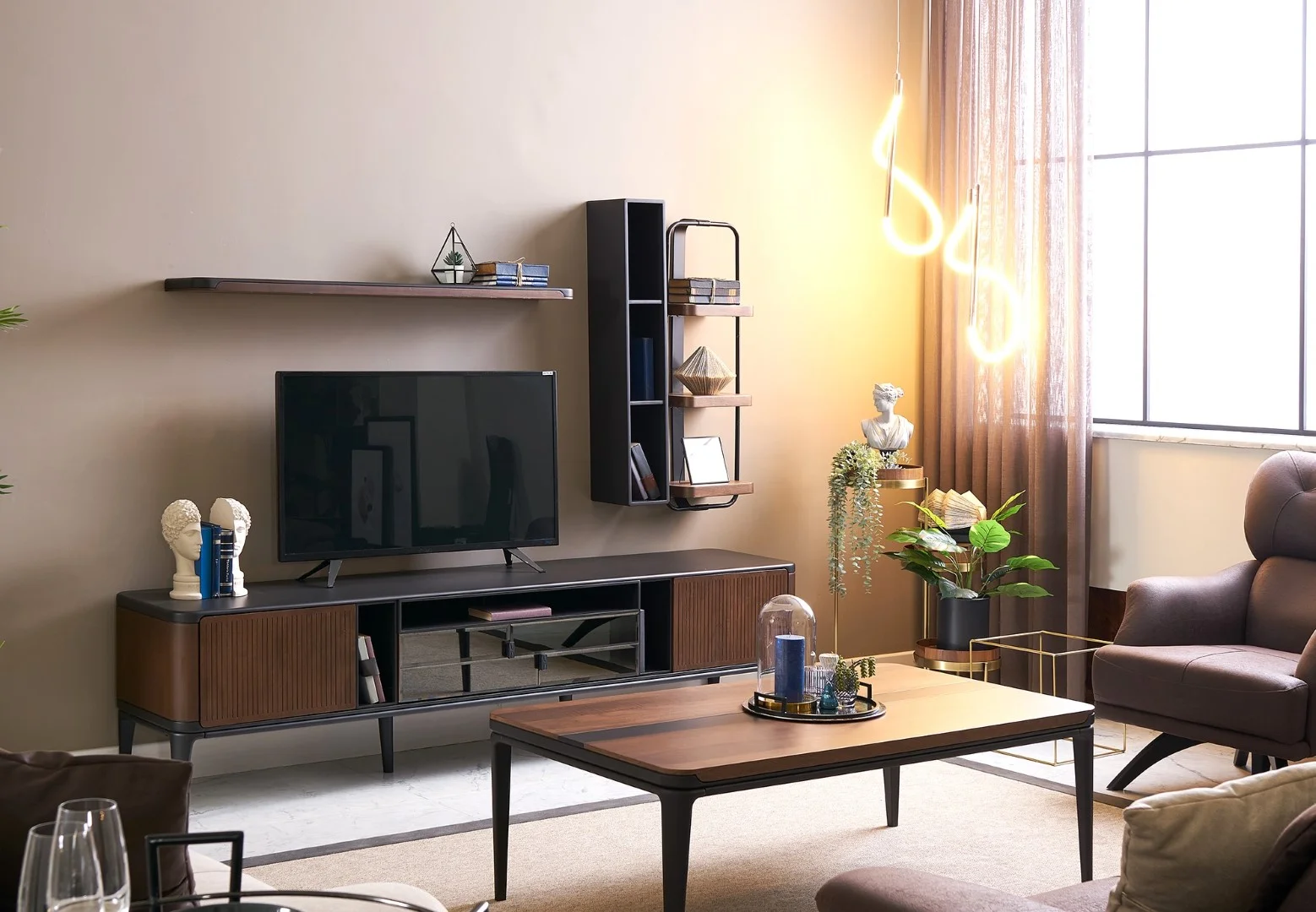 Alfa Tv Ünitesi 2
