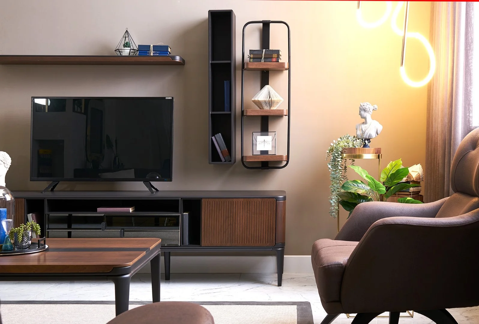 Alfa Tv Ünitesi 5
