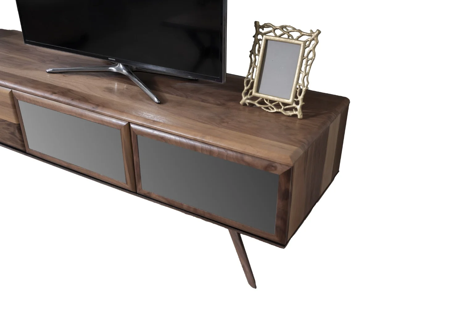 Bugatti Tv Ünitesi 9