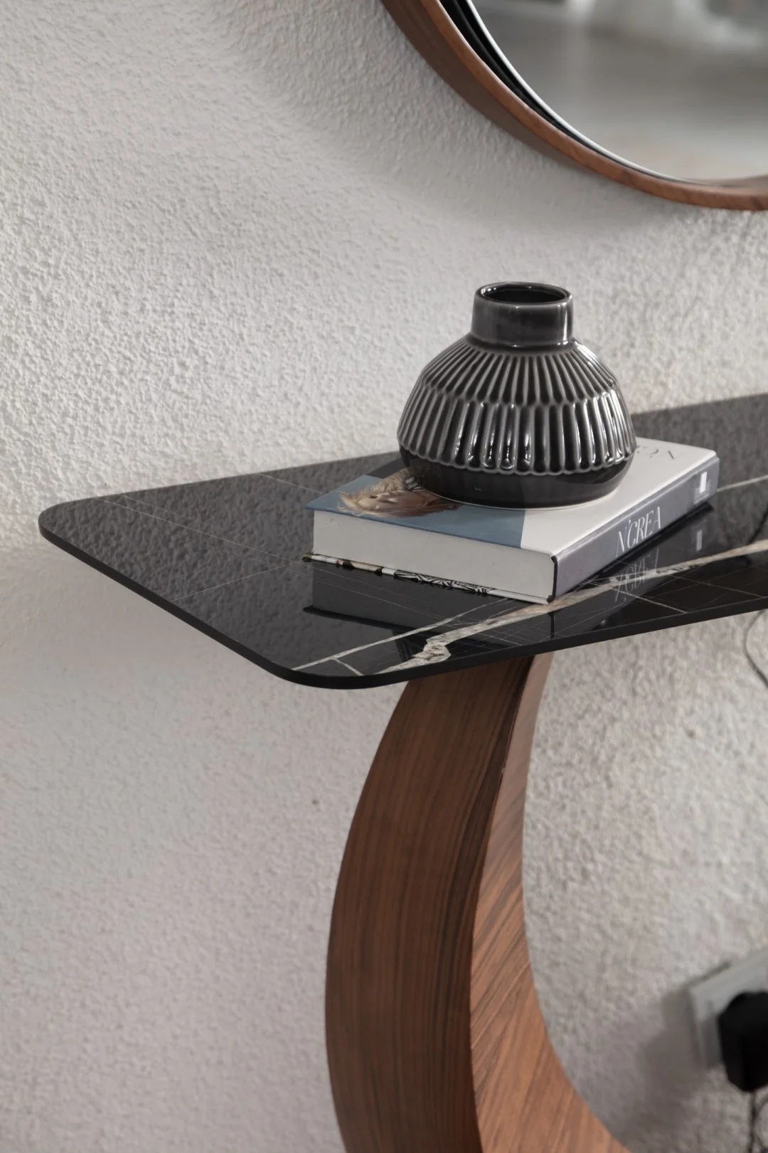 Cali Walnut Dresuar 3