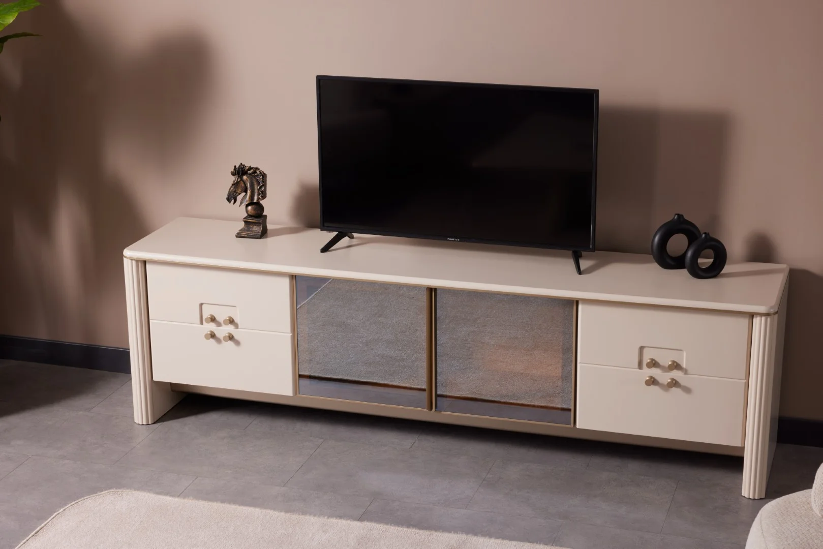 Clara Tv Ünitesi 3