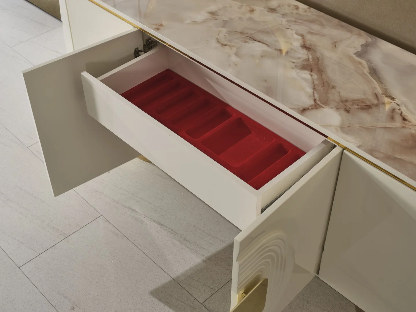 Farella Luxury Yemek Odası 8
