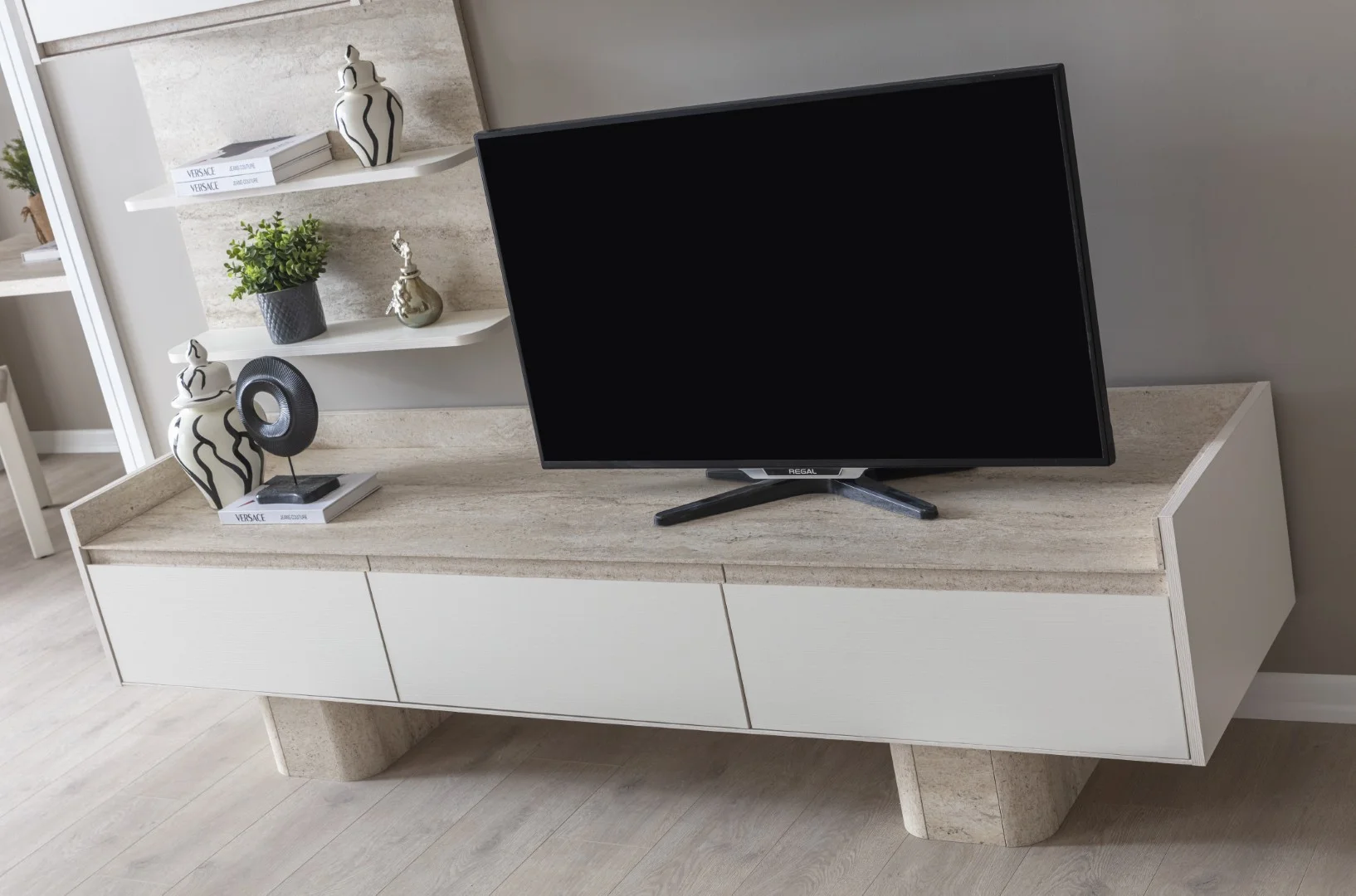 Flora Tv Ünitesi 3