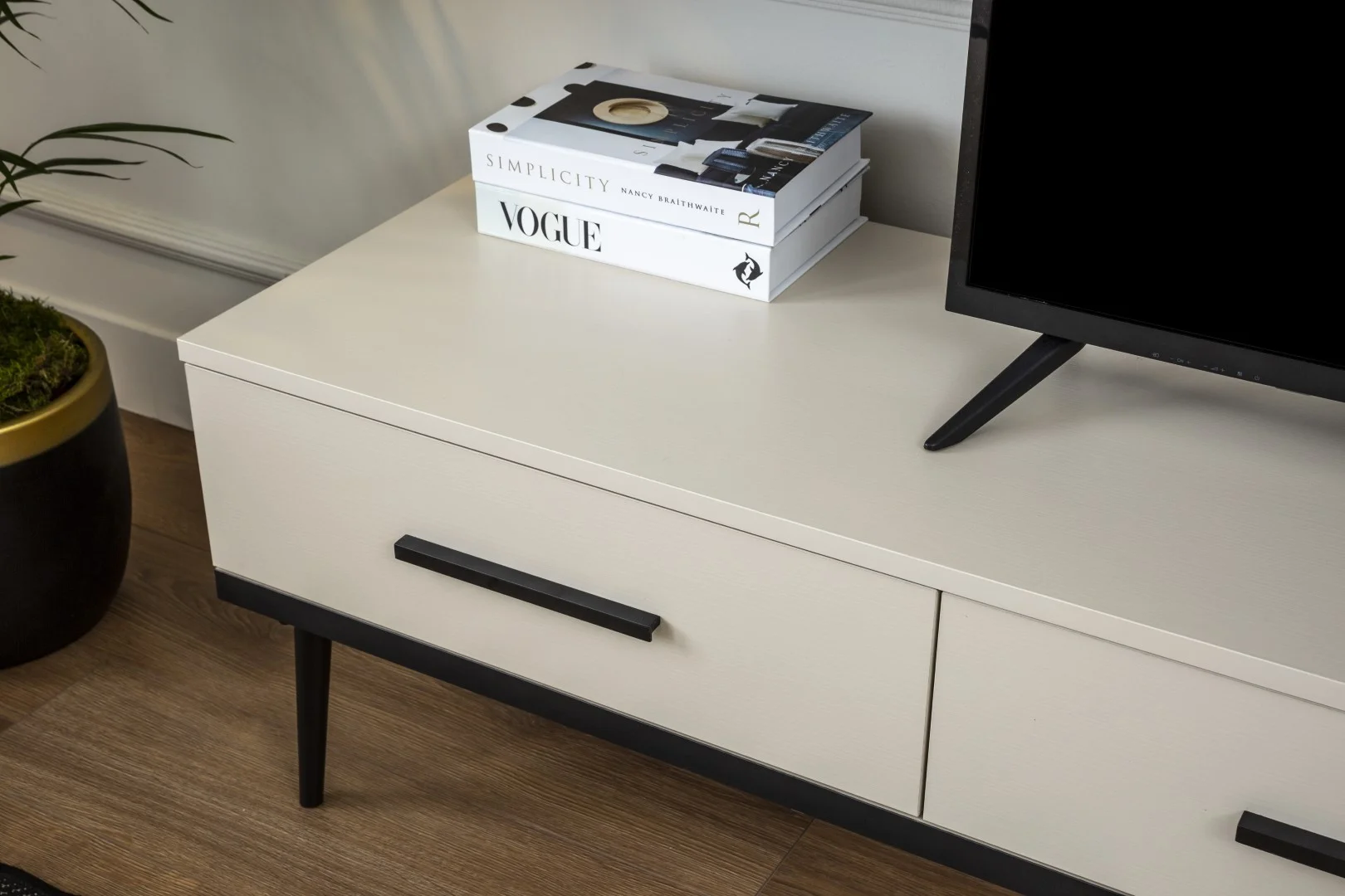 Laris Tv Ünitesi 6