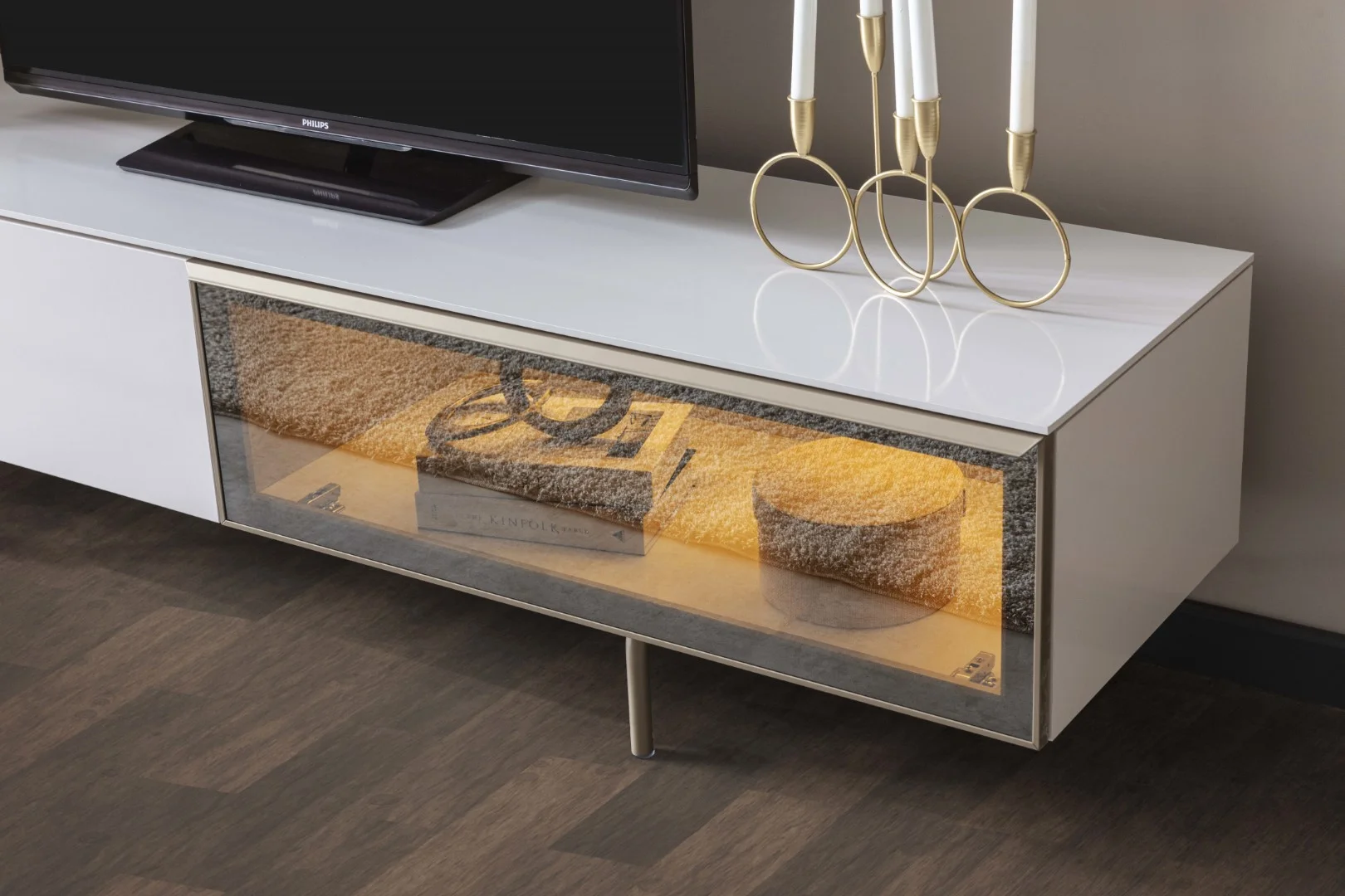 Noble Tv Ünitesi 6