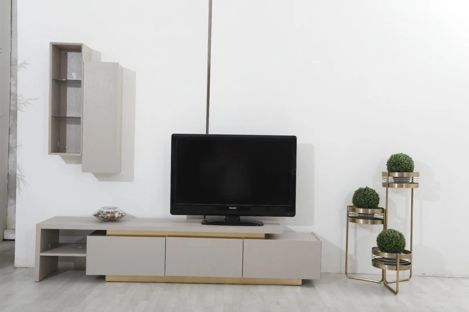 Roma Tv Ünitesi