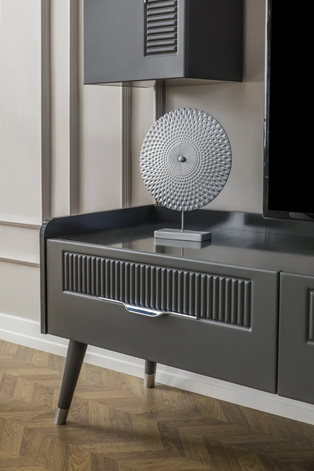 Tesla Tv Ünitesi -3 5